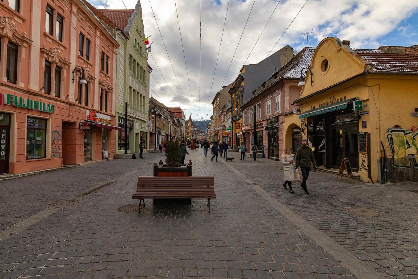 Old Town By Mm Host Apartment Brașov Exterior foto